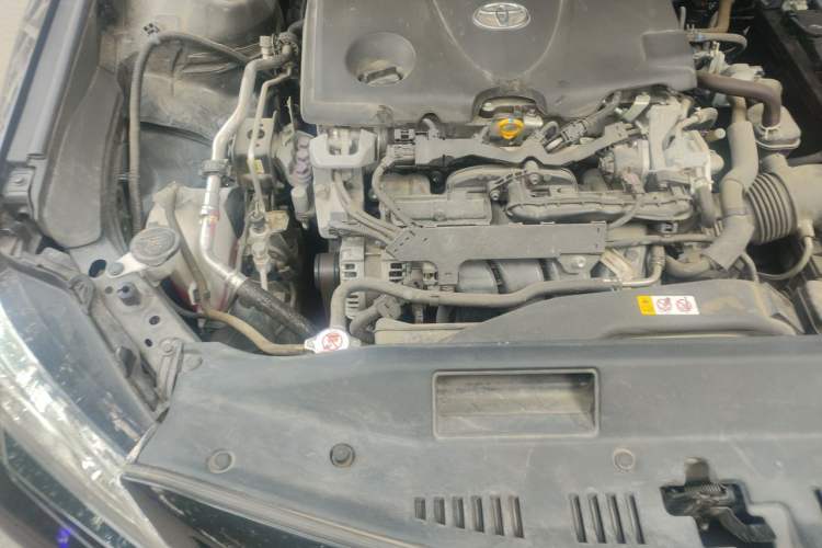 Used Toyota Camry 2019 2.5S FENGSHANG Version China VI Standard Engine Bay Right