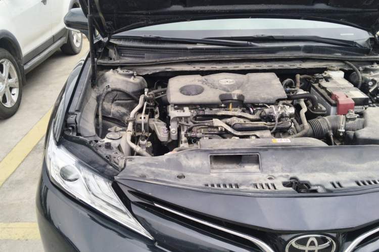 Used Toyota Camry 2019 Revised Version 2.0G Luxury Edition Engine Bay Right