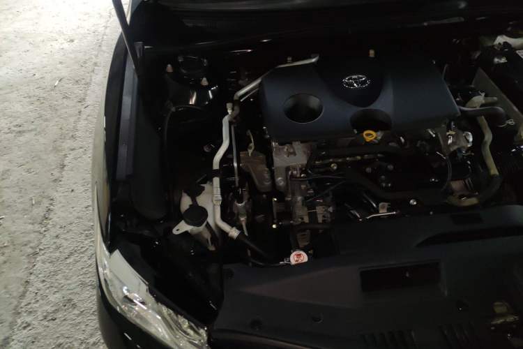 Used Toyota Camry 2019 Revised Version 2.0G Luxury Edition Engine Bay Right
