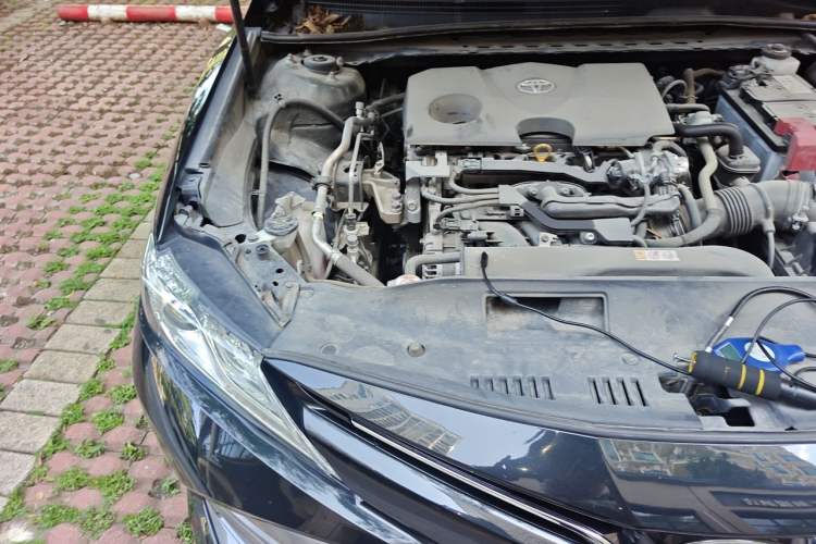Used Toyota Camry 2019 Revised Version 2.0G Luxury Edition Engine Bay Right