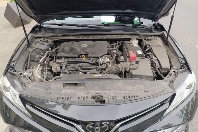 Used Toyota Camry 2019 Revised Version 2.0G Luxury Edition Engine Bay