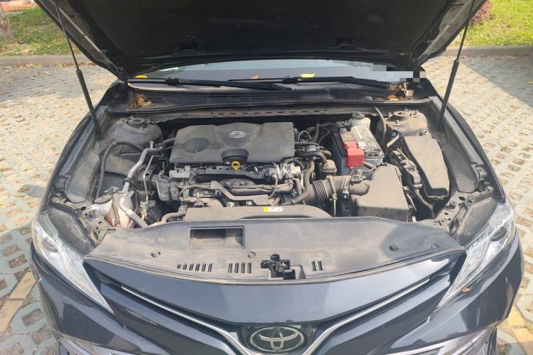 Used Toyota Camry 2019 2.0G Luxury Edition China VI Standard Engine Bay