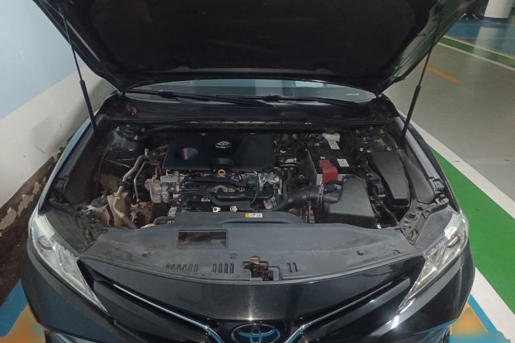 Used Toyota Camry 2019 2.0G Luxury Edition China V Standard Engine Bay