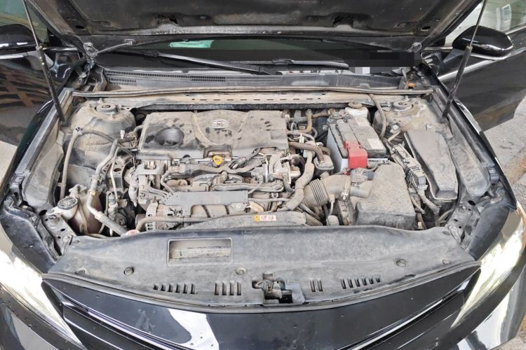 Used Toyota Camry 2019 2.5G Luxury Edition China VI Standard Engine Bay