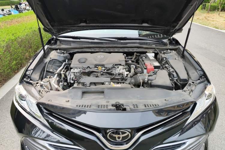 Used Toyota Camry 2019 2.5G Luxury Edition China VI Standard Engine Bay