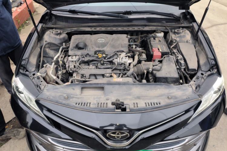 Used Toyota Camry 2019 2.5G Luxury Edition China VI Standard Engine Bay