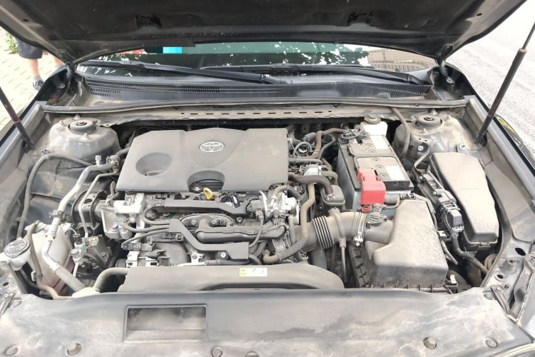 Used Toyota Camry 2019 Revised Version 2.0G Luxury Edition Engine Bay