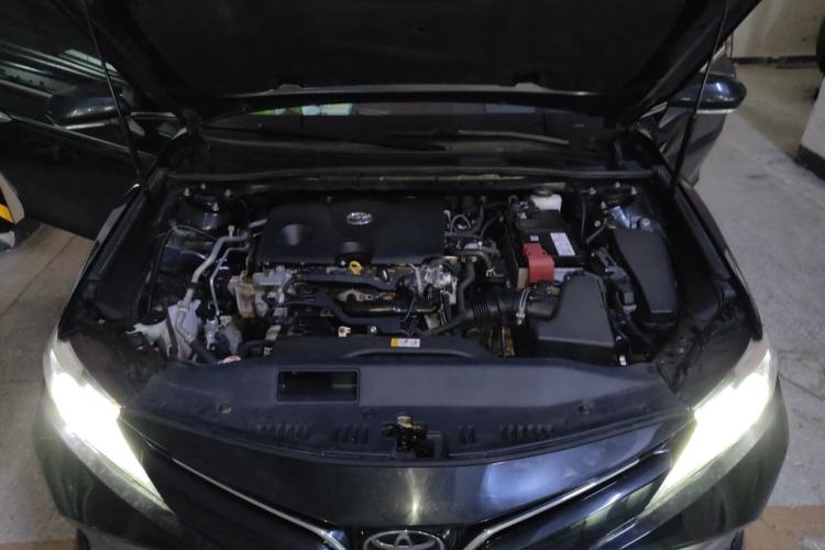 Used Toyota Camry 2019 Revised Version 2.0G Luxury Edition Engine Bay