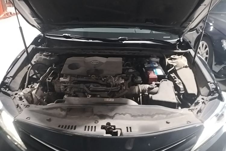Used Toyota Camry 2019 Revised Version 2.0G Luxury Edition Engine Bay