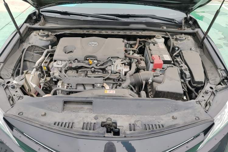 Used Toyota Camry 2019 2.5G Luxury Edition China VI Standard Engine Bay