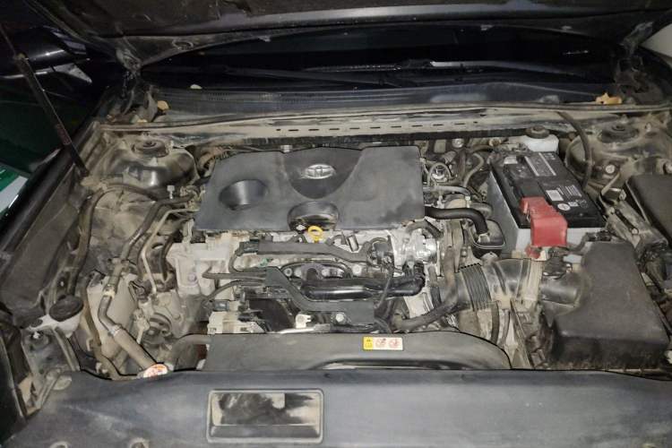 Used Toyota Camry 2019 2.0G Luxury Edition China VI Standard Engine Bay