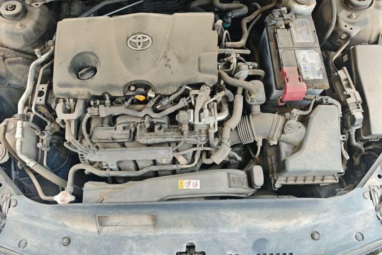 Used Toyota Camry 2019 2.5G Luxury Edition China VI Standard Engine Bay