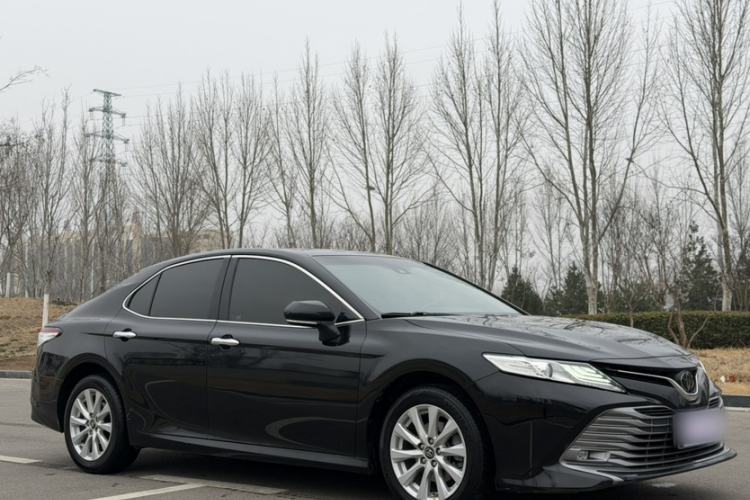 Used Toyota Camry 2019 2.0G Luxury Edition China VI Standard Exterior 1