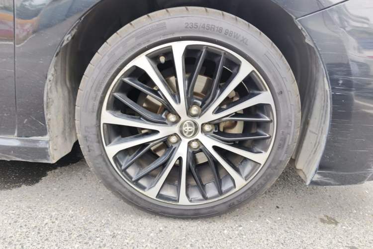 Used Toyota Camry 2019 2.5S FENGSHANG Version China V Standard Exterior 1