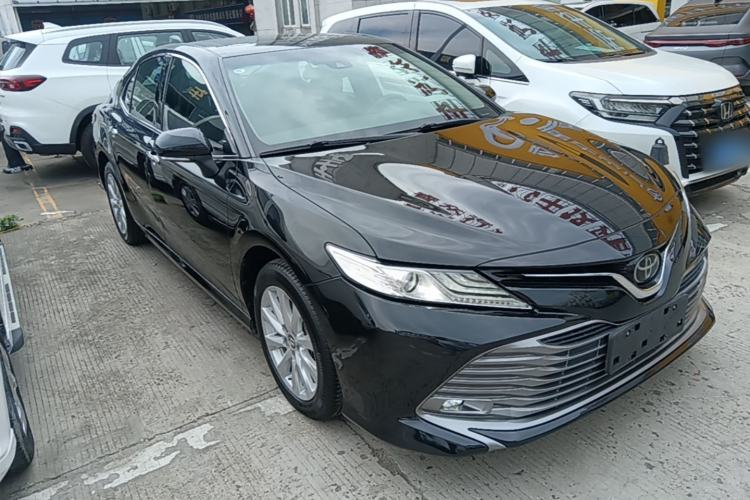 Used Toyota Camry 2019 2.0G Luxury Edition China VI Standard Exterior 1