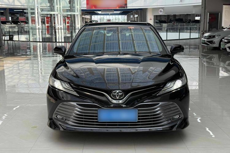 Used Toyota Camry 2019 2.5G Luxury Edition China V Standard Exterior 1