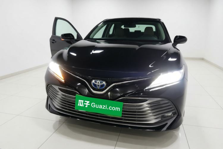 Used Toyota Camry 2019 Dual-Engine 2.5 HG Luxury Edition China VI Standard Exterior 1