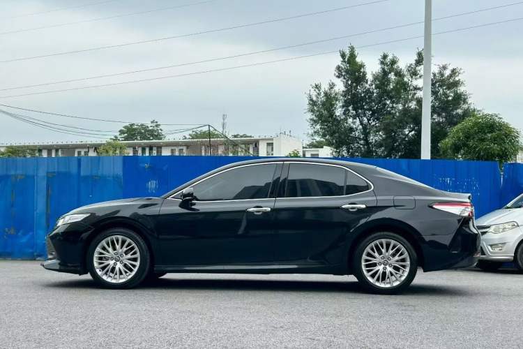 Used Toyota Camry 2019 Revised Version 2.5G Luxury Edition Exterior 1