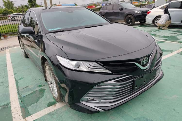 Used Toyota Camry 2019 2.5G Luxury Edition China VI Standard Exterior 1