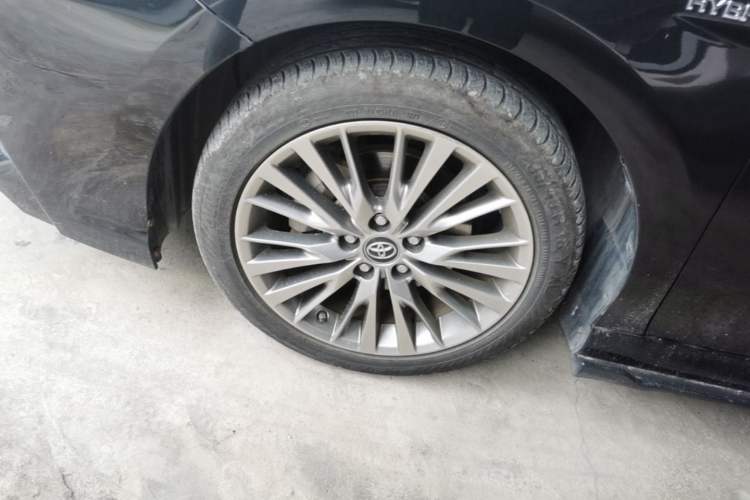 Used Toyota Camry 2019 Dual-Engine 2.5HS FENGSHANG Edition China VI Standard Exterior 2