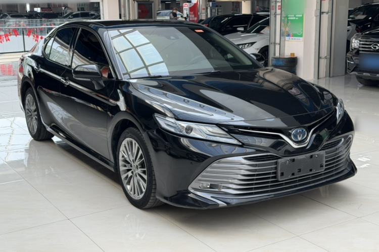 Used Toyota Camry 2019 Dual-Engine 2.5 HG Luxury Edition China VI Standard Exterior 2