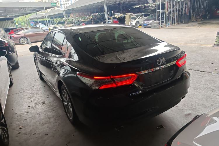 Used Toyota Camry 2019 2.0G Luxury Edition China VI Standard Exterior 2