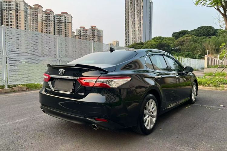 Used Toyota Camry 2019 Revised Version 2.0G Luxury Edition Exterior 2