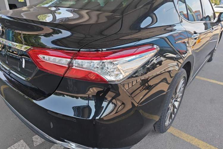 Used Toyota Camry 2019 2.0G Luxury Edition China VI Standard Exterior 3