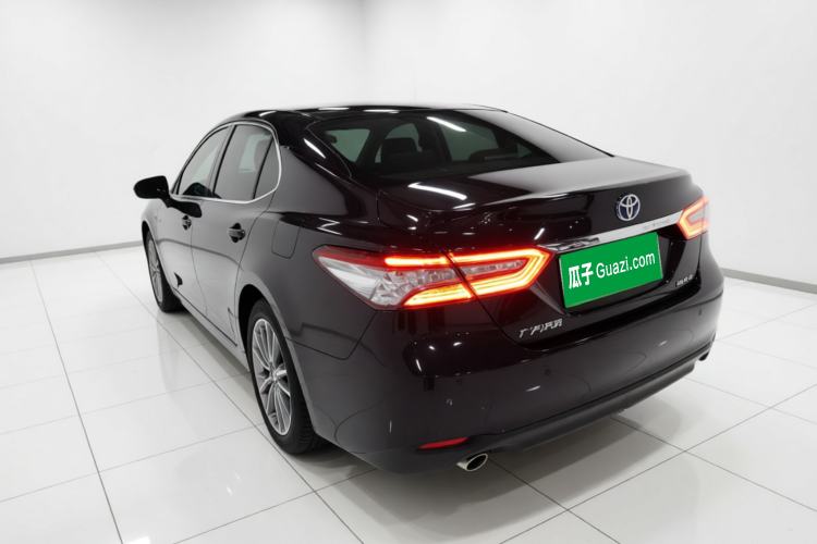 Used Toyota Camry 2019 Dual-Engine 2.5 HG Luxury Edition China VI Standard Exterior 3