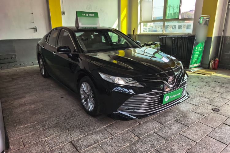 Used Toyota Camry 2019 2.5G Luxury Edition China VI Standard Exterior 3