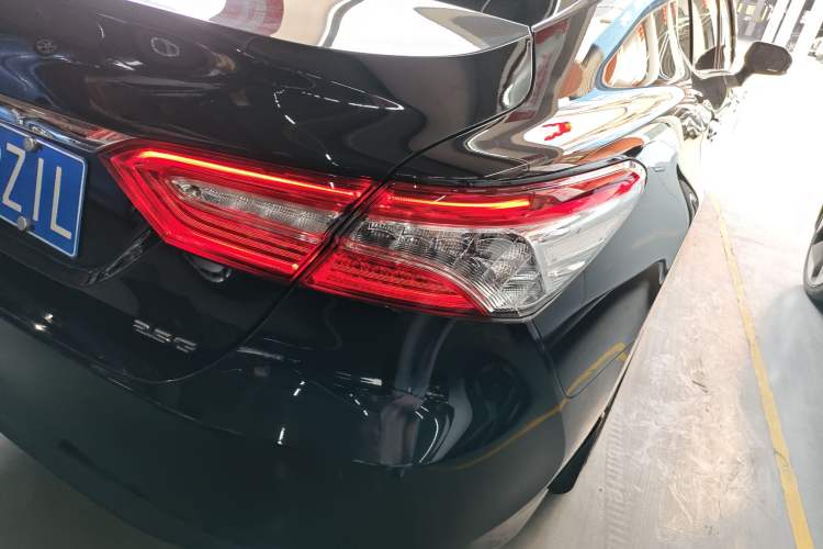 Used Toyota Camry 2019 2.5G Luxury Edition China V Standard Exterior 3