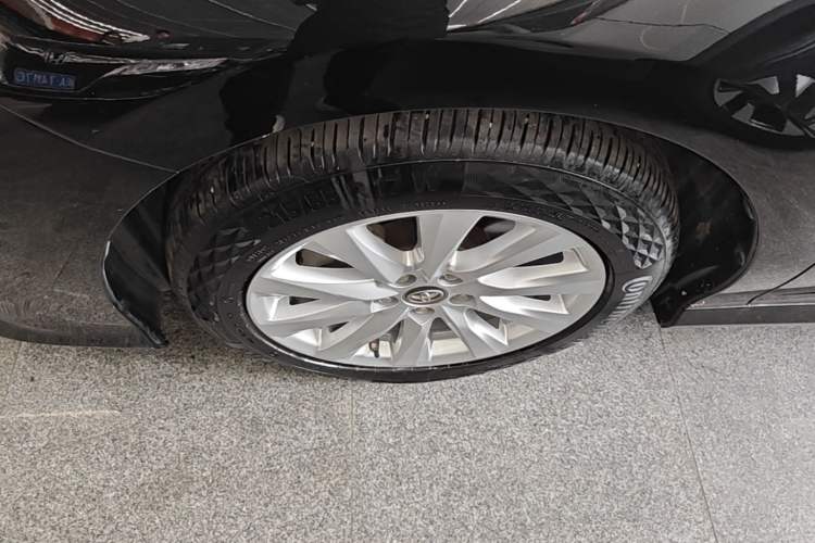 Used Toyota Camry 2019 2.0G Luxury Edition China VI Standard Exterior 4