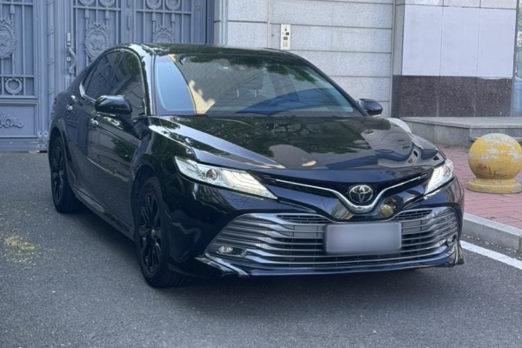 Used Toyota Camry 2019 2.0G Luxury Edition China V Standard Exterior 4