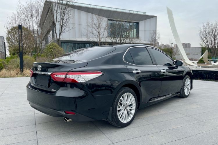 Used Toyota Camry 2019 2.5G Luxury Edition China VI Standard Exterior 5