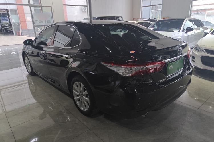Used Toyota Camry 2019 2.0G Luxury Edition China VI Standard Exterior 5