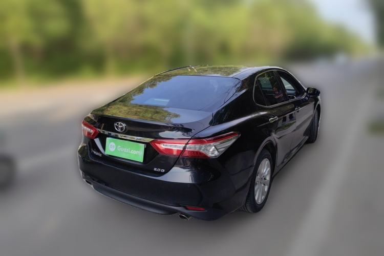 Used Toyota Camry 2019 Revised Version 2.0G Luxury Edition Exterior 5
