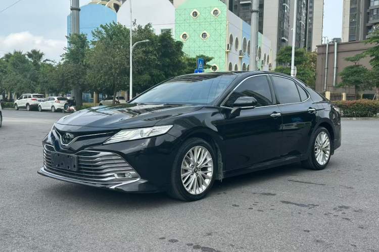 Used Toyota Camry 2019 2.5G Luxury Edition China VI Standard Exterior 5