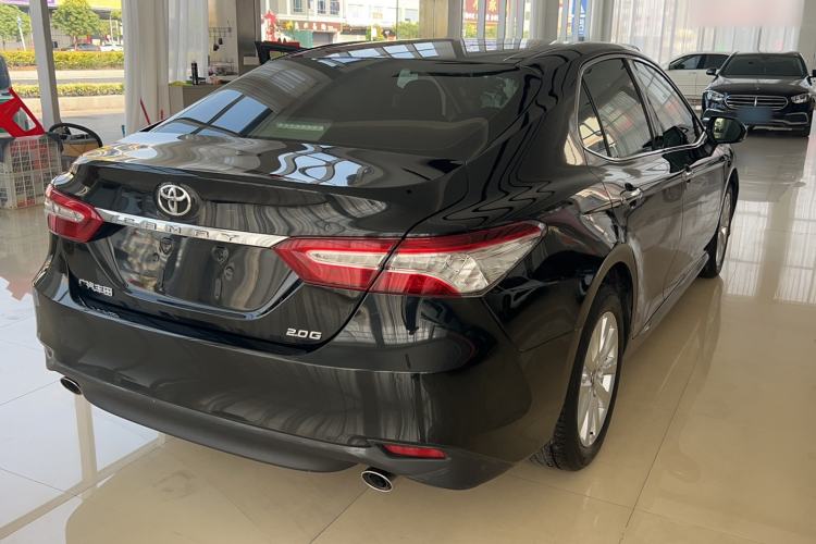 Used Toyota Camry 2019 2.0G Luxury Edition China VI Standard Exterior 5