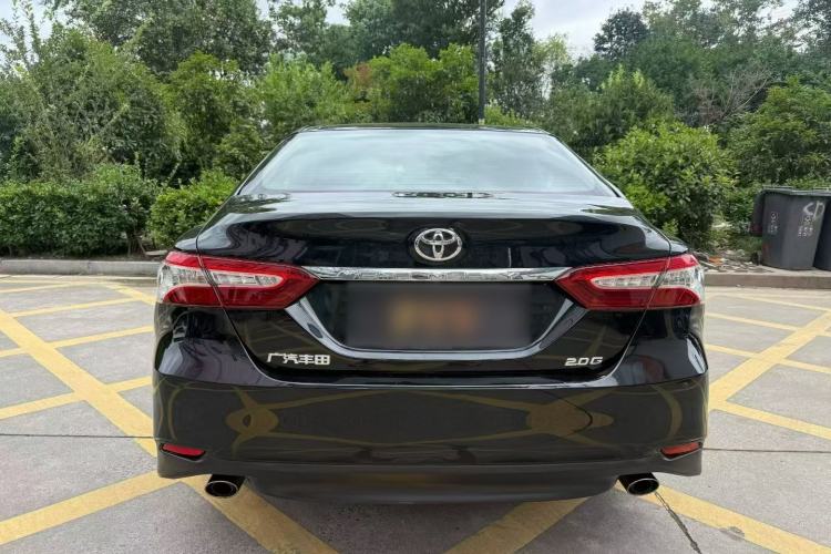 Used Toyota Camry 2019 Revised Version 2.0G Luxury Edition Exterior 5