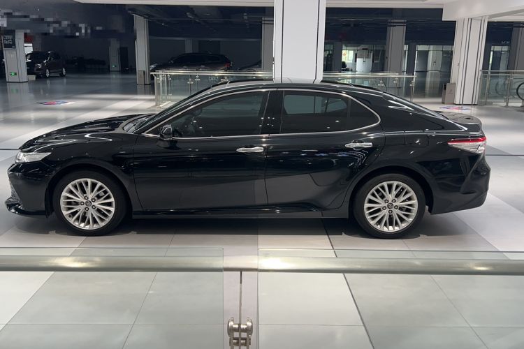 Used Toyota Camry 2019 Revised Version 2.5G Luxury Edition Exterior 6