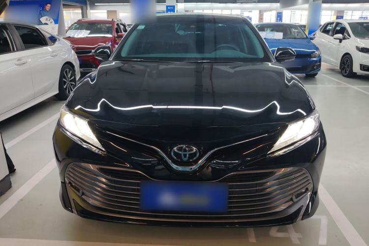 Used Toyota Camry 2019 Revised Version 2.0G Luxury Edition Front