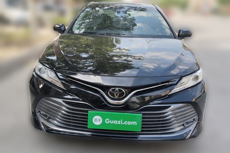 Used Toyota Camry 2019 Revised Version 2.0G Luxury Edition Front