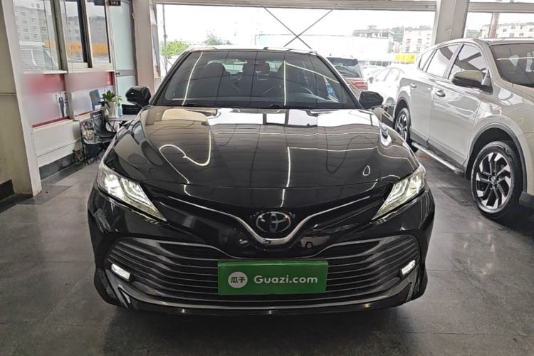 Used Toyota Camry 2019 2.0G Luxury Edition China VI Standard Front