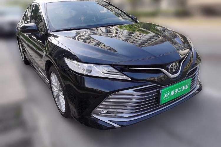 Used Toyota Camry 2019 2.5G Luxury Edition China VI Standard Front Right 45 Deg