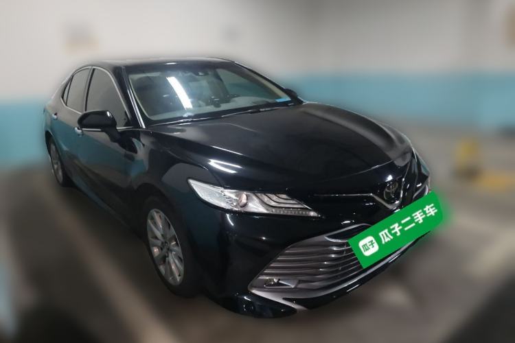 Used Toyota Camry 2019 2.0G Luxury Edition China VI Standard Front Right 45 Deg