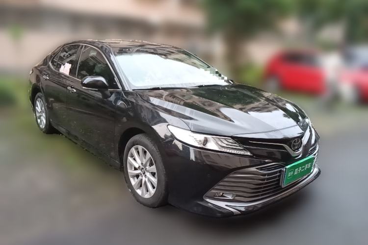 Used Toyota Camry 2019 2.0G Luxury Edition China VI Standard Front Right 45 Deg