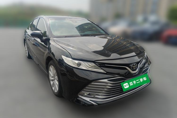 Used Toyota Camry 2019 2.0G Luxury Edition China VI Standard Front Right 45 Deg