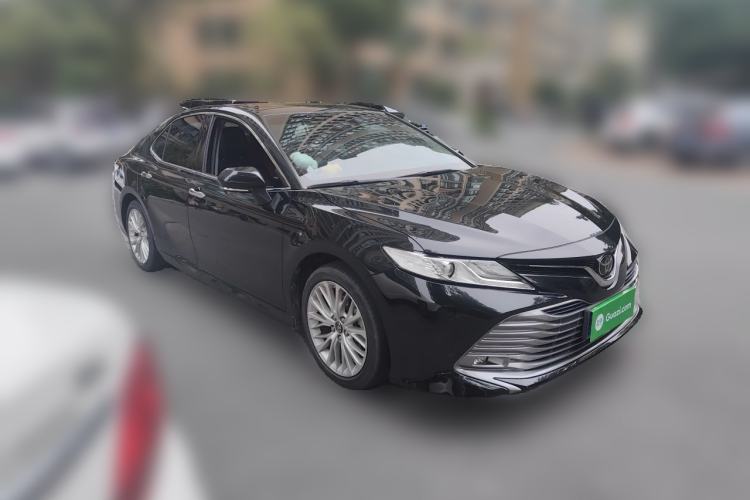 Used Toyota Camry 2019 Revised Version 2.5G Luxury Edition Front Right 45 Deg