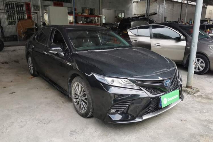 Used Toyota Camry 2019 Dual-Engine 2.5HS FENGSHANG Edition China VI Standard Front Right 45 Deg