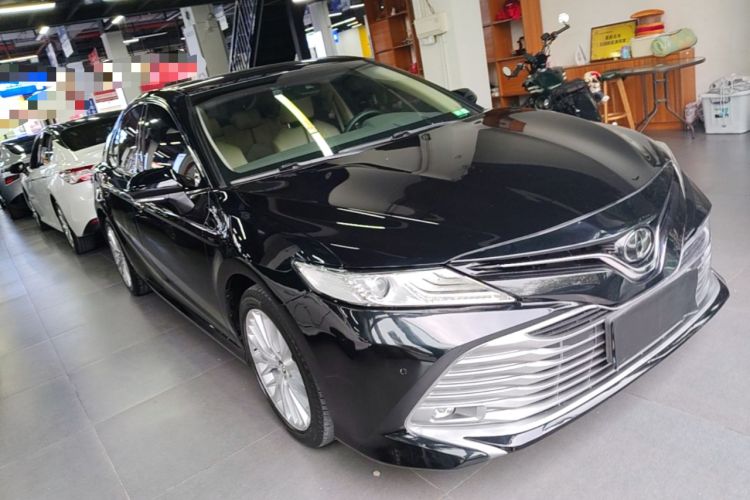 Used Toyota Camry 2019 2.5G Luxury Edition China V Standard Front Right 45 Deg